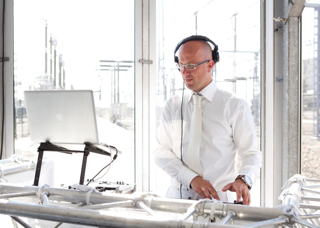 Hoofdfoto van DJ White