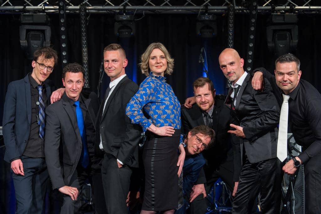 Hoofdfoto van Lean On Me
