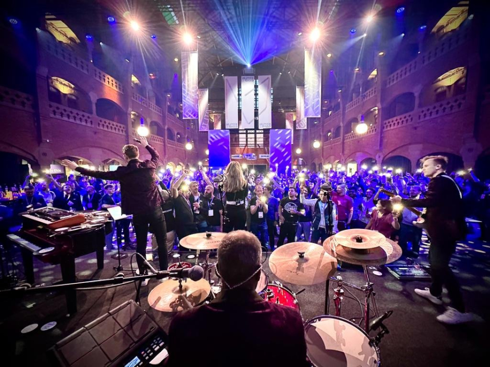 Hoofdfoto van Mikes Pianoshow