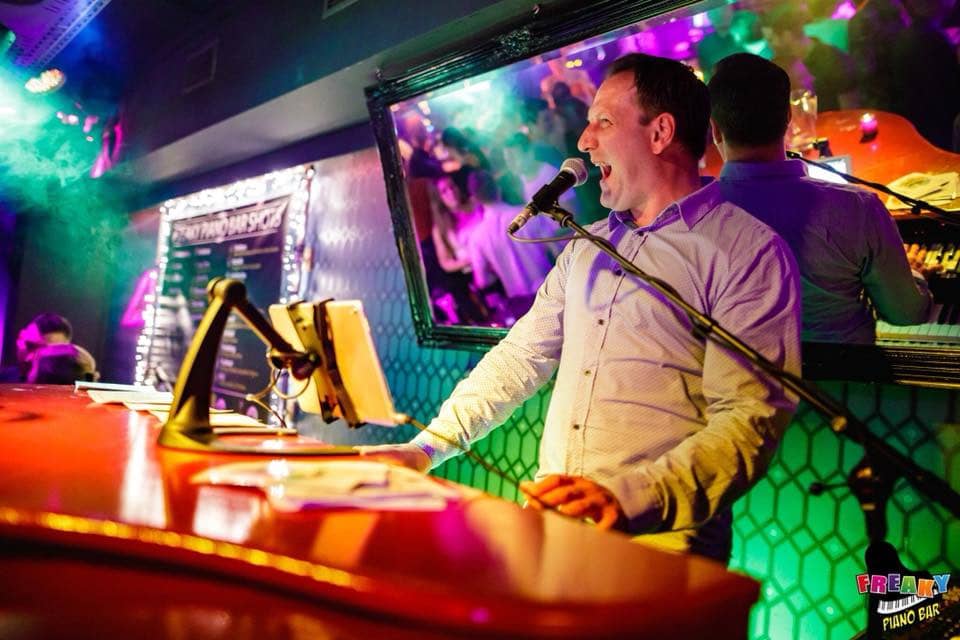 Hoofdfoto van The Piano Request Show