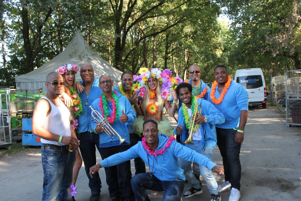 Foto 3 van Brotherhood Brassband