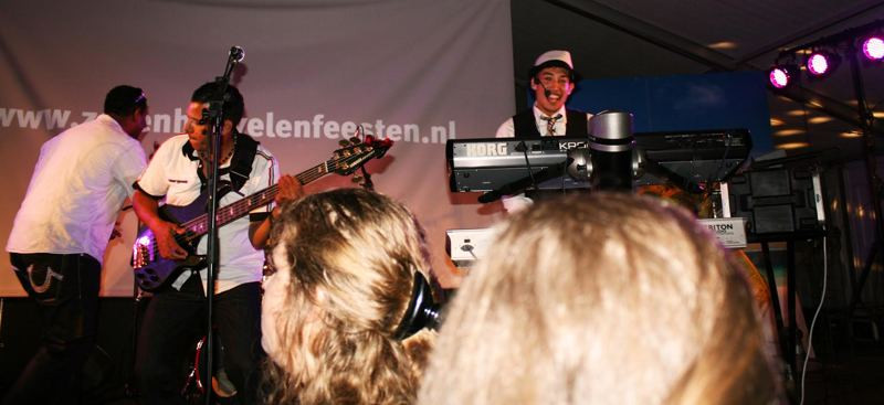 Foto 2 van Caribbean Boys