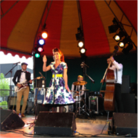 Foto 6 van Maria And the Rustic Boys