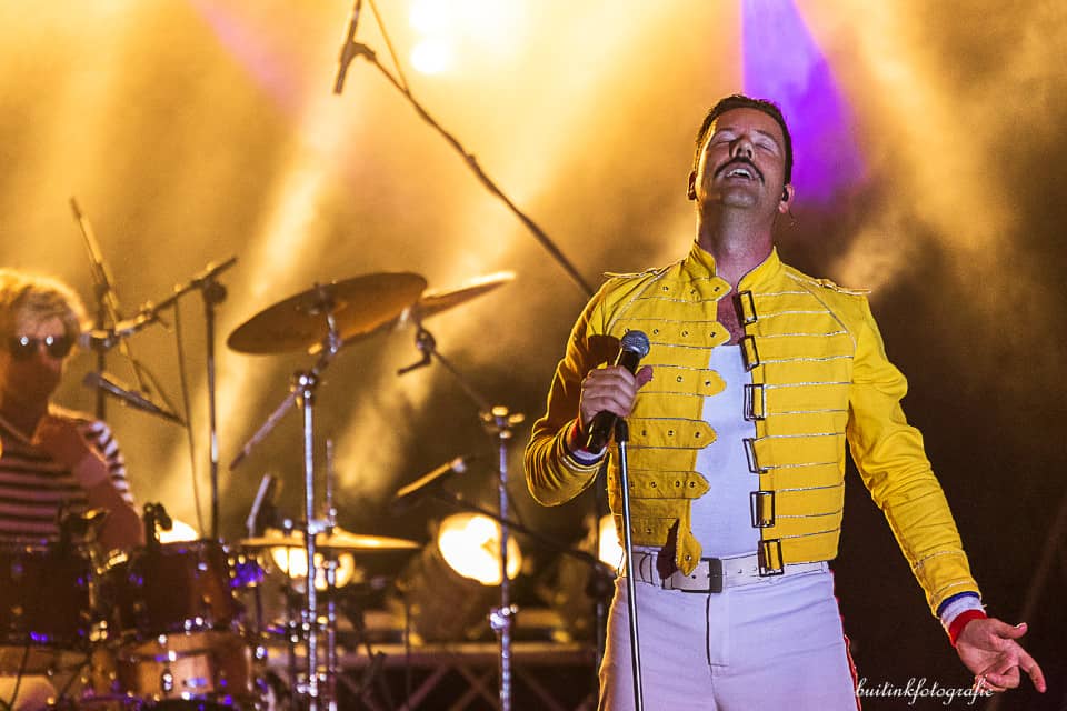 Foto 3 van Queen Forever