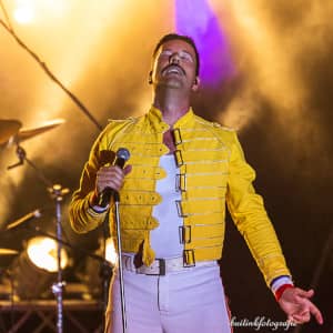 Foto 6 van Queen Forever