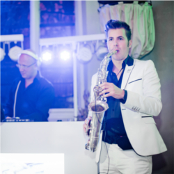 Foto 2 van Saxy White